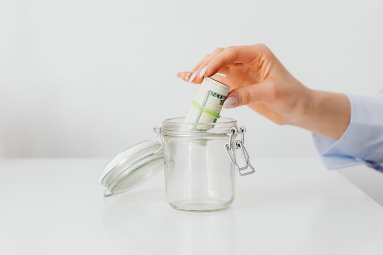 Simple Budget Habits for Everyday Life